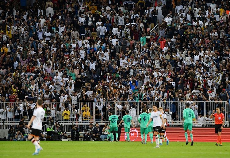 stadion bola terkenal di dunia