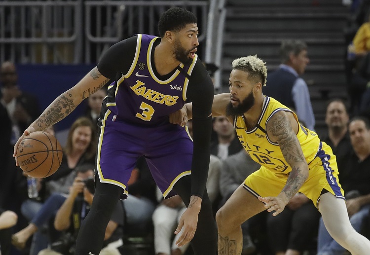NBA 湖人的考辛斯被裁掉