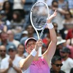 World No. 1 Iga Swiatek defeated Kamilla Rakhimova (6-4, 7-6) in the first round of the US Open