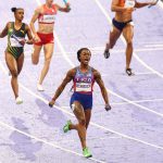미국의 샤캐리 리처드슨은 올림픽 2024 여자 4x100m 계주에서 금메달을 차지했다.
