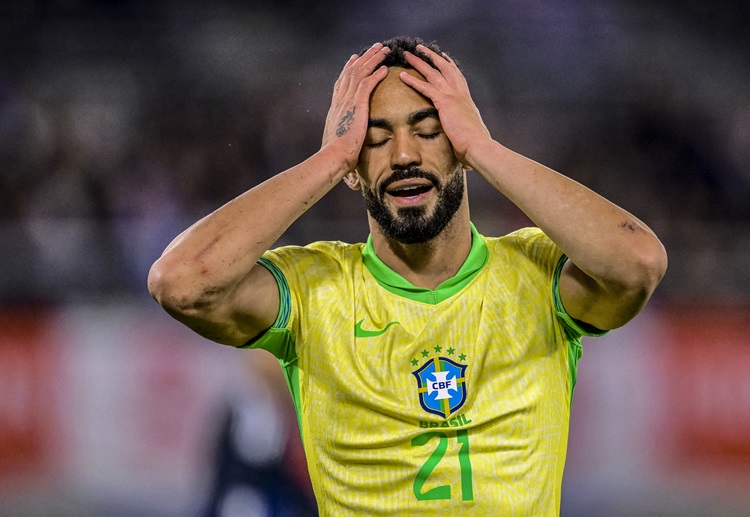 ဘရာဇီးလ်ဟာ ကမ္ဘာ့ဖလား ခြေစစ်ပွဲ အပြီး အာရှ ထိပ်သီး နှစ်သင်း ဖြစ်တဲ့ တောင်ကိုရီးယား၊ ဂျပန် တို့နဲ့ ခြေစမ်းပွဲ ကစားခဲ့ပါတယ်။