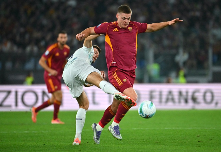 意甲联赛 罗马锋线主力多夫比克上赛季两度攻破乌迪内斯球门，本场预计继续担任首发