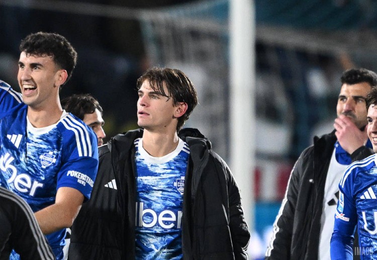 Tài năng trẻ của Serie A là Nico Paz được triệu tập lên tuyển Argentina